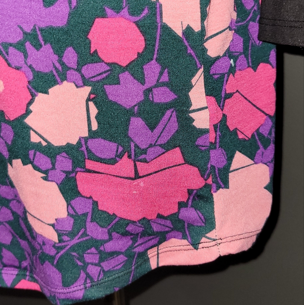 Women's Lularoe Randy Shirt Size Small - Picture 5 of 7